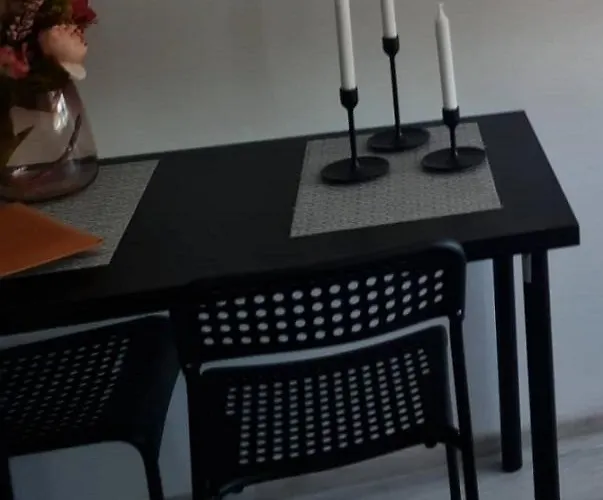 Taikos 8,, Free Parking